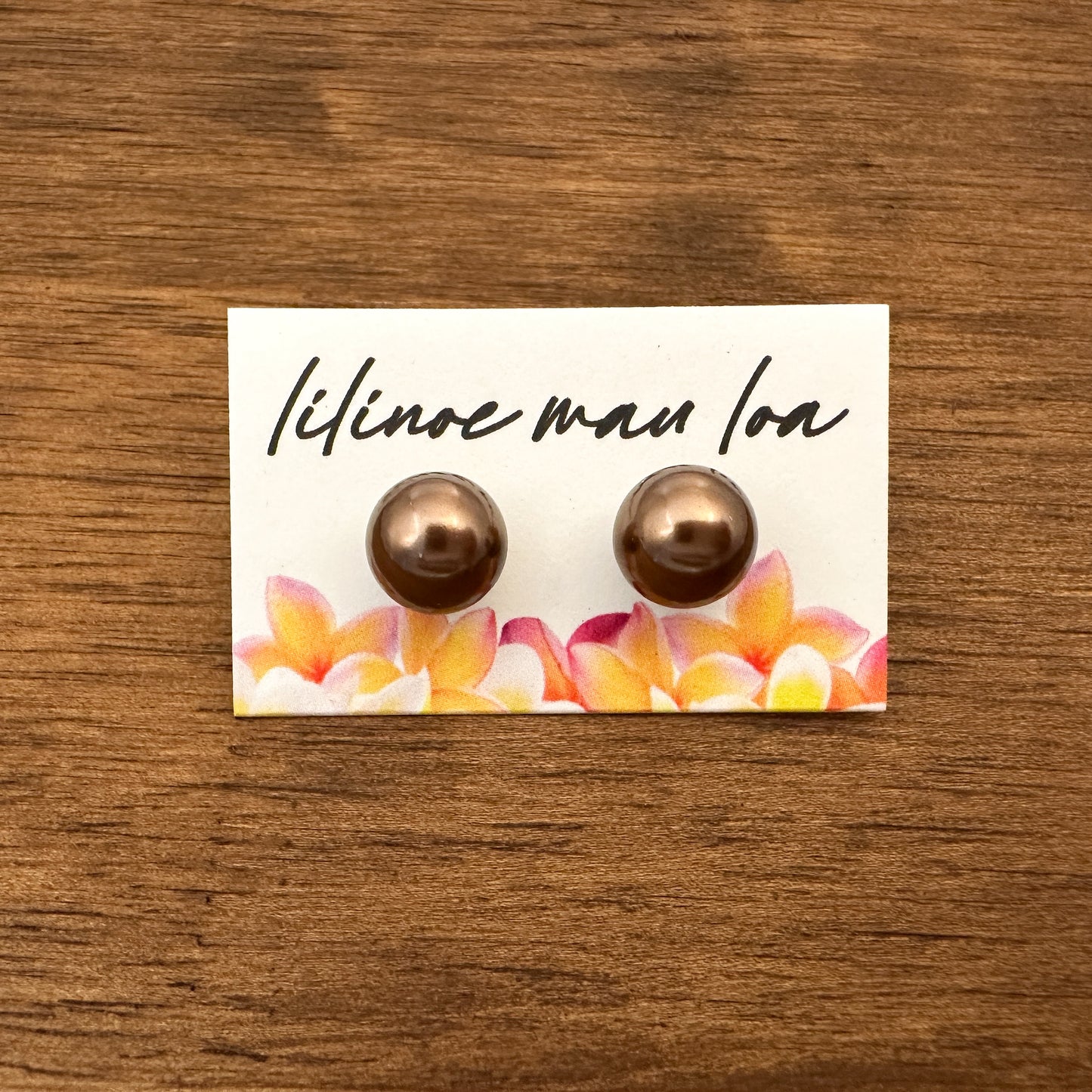 10mm Shell Pearl Studs