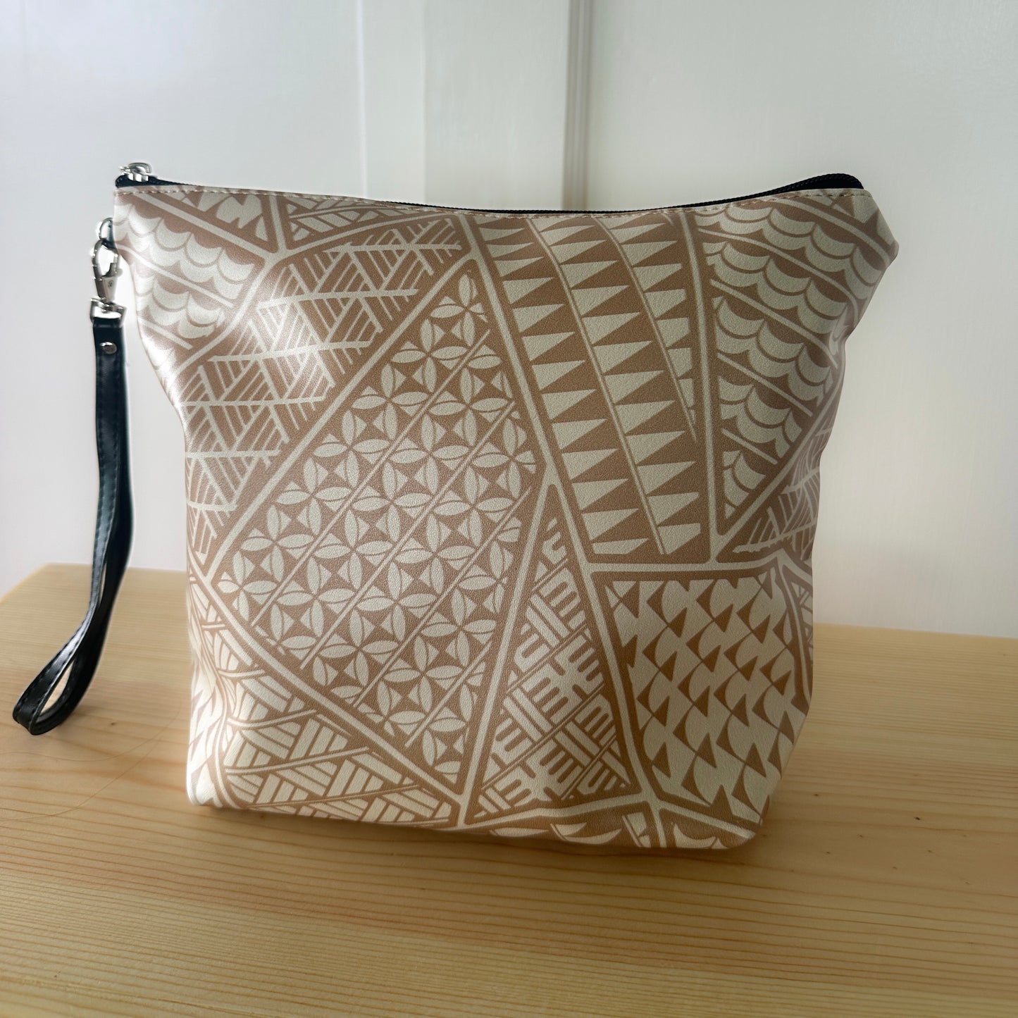 Mahana Pouch - Beige