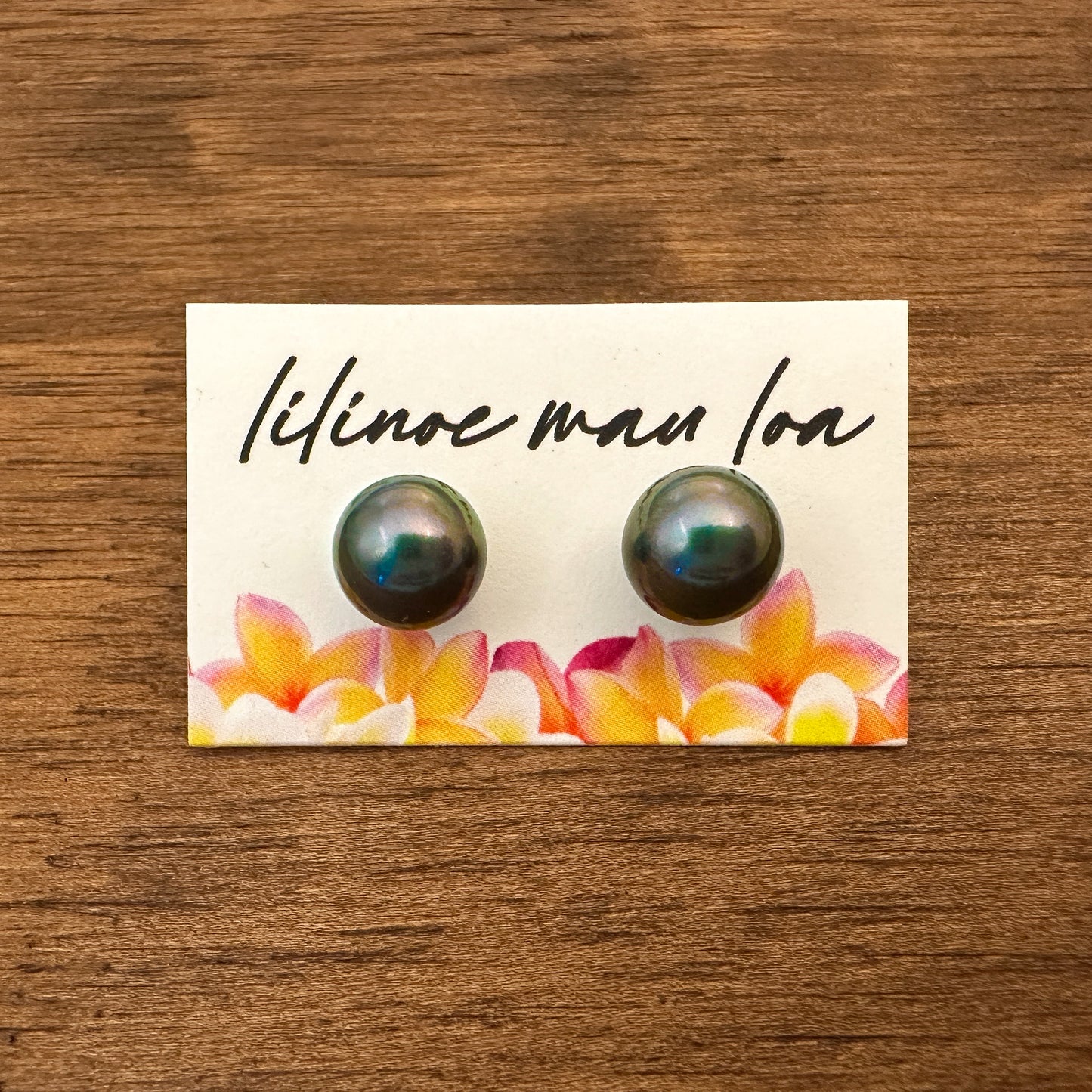 10mm Shell Pearl Studs