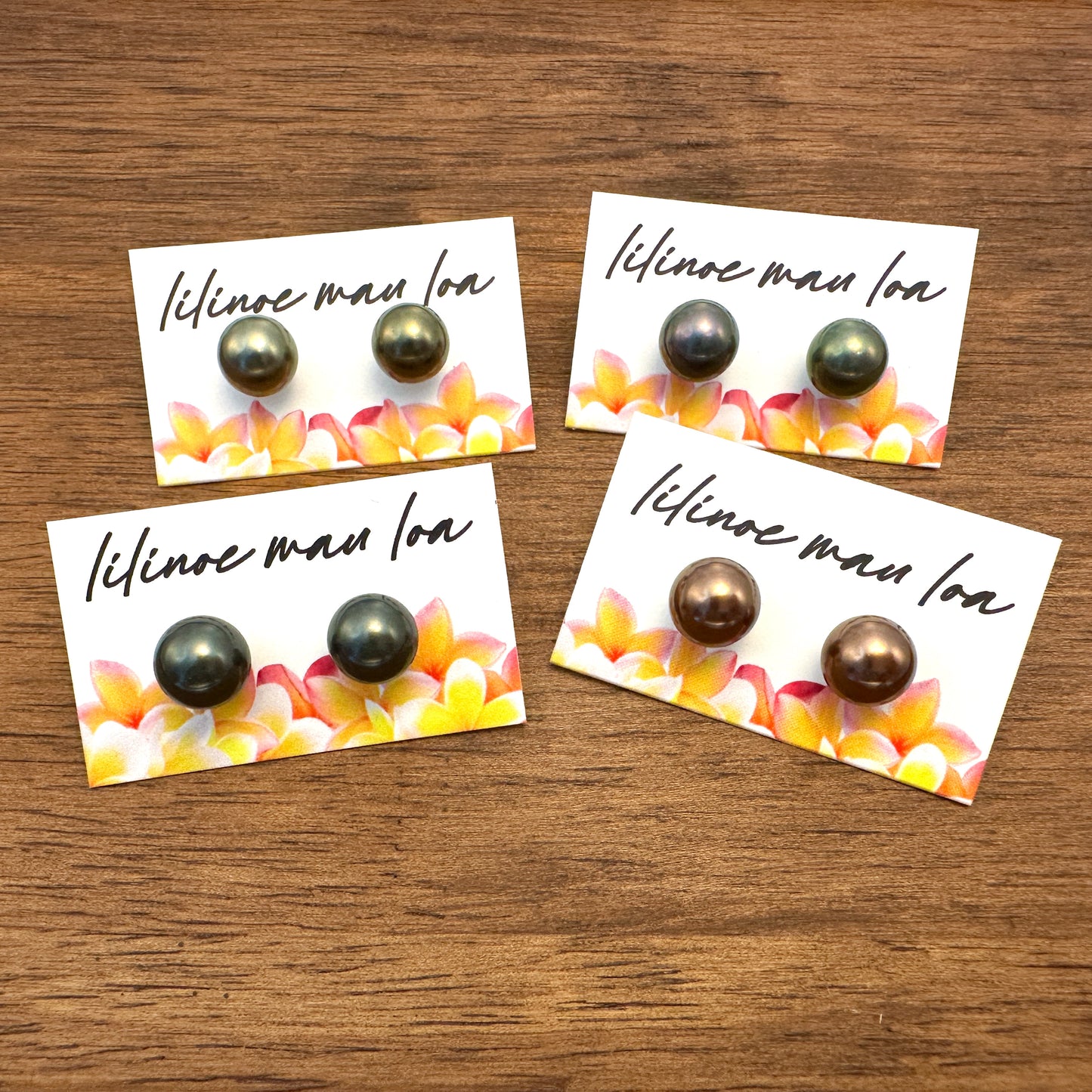 8mm Shell Pearl Studs