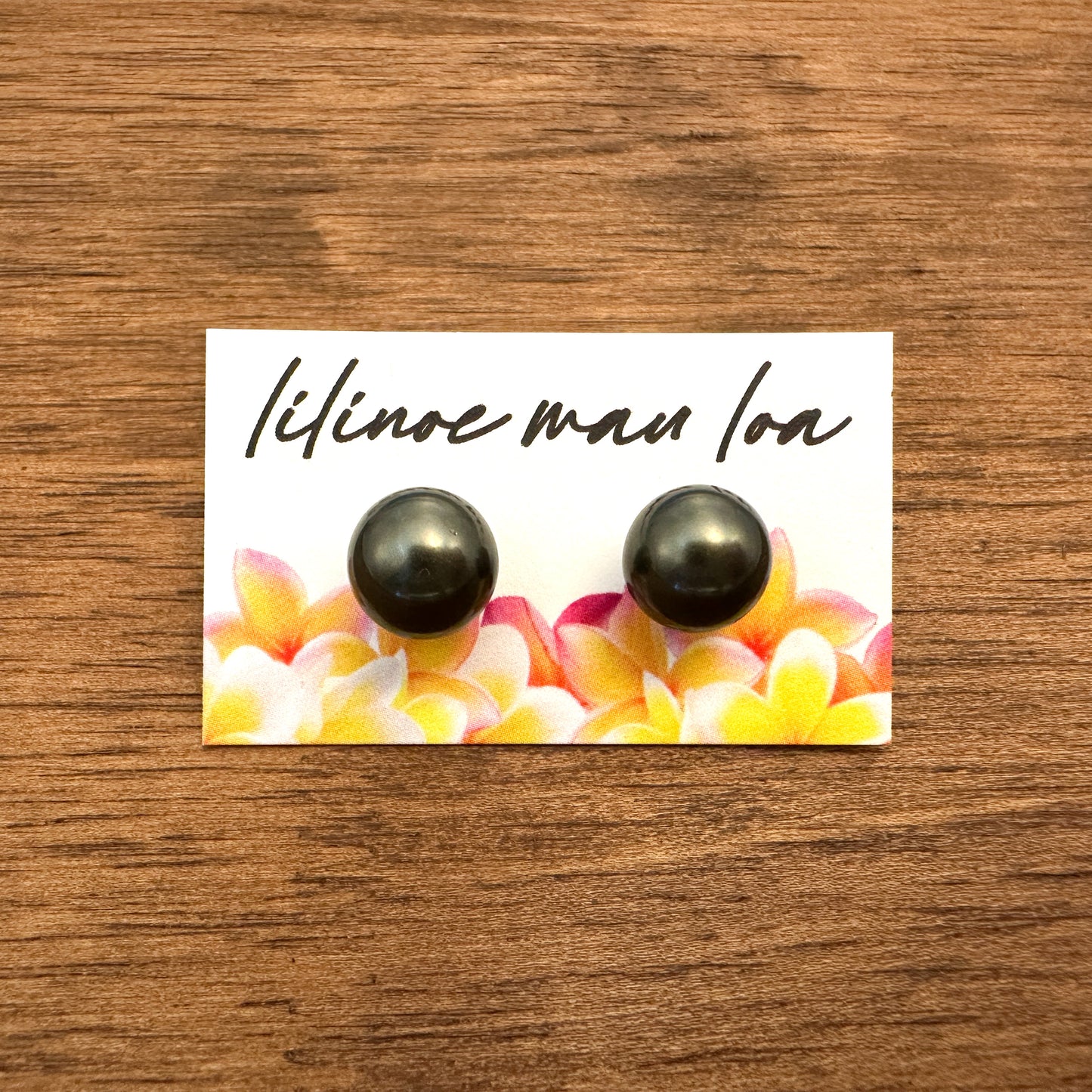 10mm Shell Pearl Studs