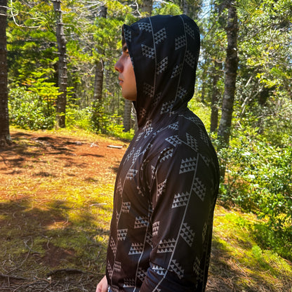 MAILE HOODED LONG SLEEVE